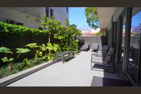 Studio à venda com 51m², 1 quarto e 1 vagaPiscina 