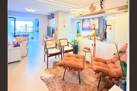 Sala de apartamento à venda com 3 quartos, 102m² em Nova Campinas, Campinas