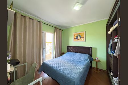 Casa para alugar com 3 quartos, 236m² em Conjunto Habitacional Leao de Ouro, São Bernardo do Campo