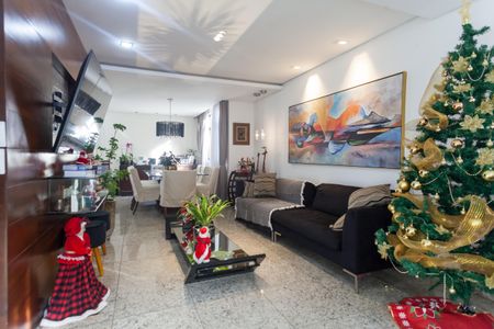 Apartamento à venda com 195m², 4 quartos e 3 vagassala