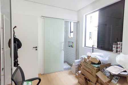 Apartamento à venda com 195m², 4 quartos e 3 vagassuite 1