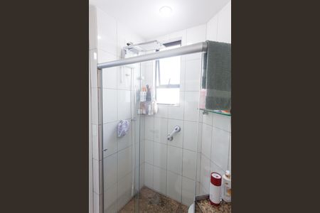 Apartamento à venda com 195m², 4 quartos e 3 vagasBanheiro suite 2