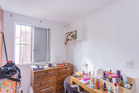 Quarto 2 de apartamento para alugar com 2 quartos, 47m² em Jardim do Tiro, São Paulo