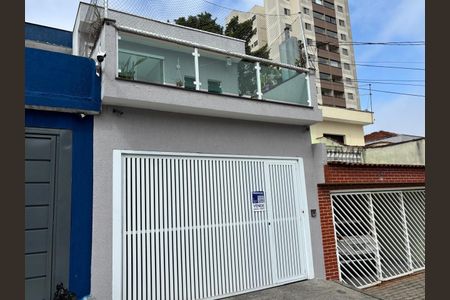 Casa à venda com 169m², 3 quartos e 1 vagaFachada 