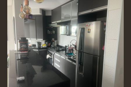 Cozinha de apartamento à venda com 2 quartos, 75m² em Vila Endres, Guarulhos