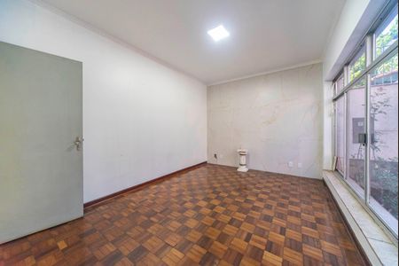 Casa à venda com 165m², 3 quartos e 2 vagas Casa à venda com 165m², 3 quartos e 2 vagasSala