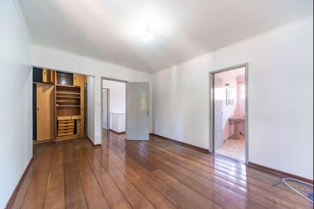 Casa à venda com 165m², 3 quartos e 2 vagas Casa à venda com 165m², 3 quartos e 2 vagasQuarto 3