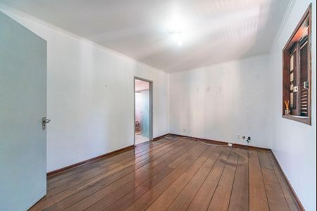 Casa à venda com 165m², 3 quartos e 2 vagas Casa à venda com 165m², 3 quartos e 2 vagasQuarto 3