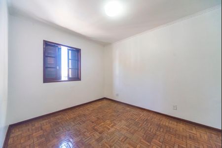 Casa à venda com 165m², 3 quartos e 2 vagas Casa à venda com 165m², 3 quartos e 2 vagasQuarto 1
