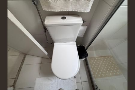 Apartamento para alugar com 360m², 3 quartos e 3 vagas Apartamento para alugar com 360m², 3 quartos e 3 vagasSuíte 1 - Banheiro