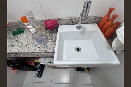 Apartamento para alugar com 360m², 3 quartos e 3 vagas Apartamento para alugar com 360m², 3 quartos e 3 vagasLavabo