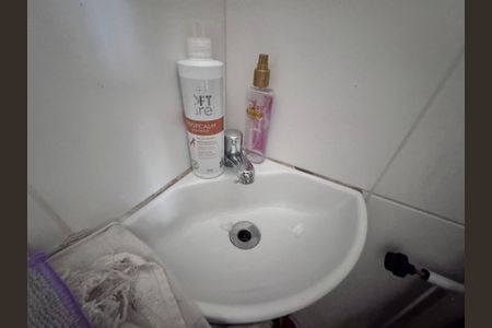 Apartamento para alugar com 360m², 3 quartos e 3 vagas Apartamento para alugar com 360m², 3 quartos e 3 vagasCozinha e Área de Serviço - Banheiro