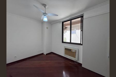 Apartamento para alugar com 220m², 4 quartos e 2 vagas Apartamento para alugar com 220m², 4 quartos e 2 vagasQuarto 1