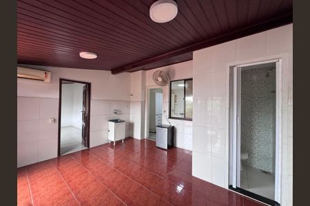 Apartamento para alugar com 220m², 4 quartos e 2 vagas Apartamento para alugar com 220m², 4 quartos e 2 vagasÁrea de Serviço