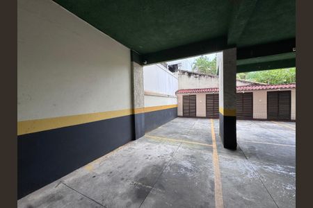 Apartamento para alugar com 220m², 4 quartos e 2 vagas Apartamento para alugar com 220m², 4 quartos e 2 vagasÁrea comum - Vagas