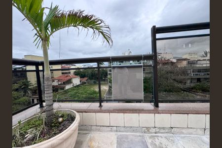 Apartamento para alugar com 220m², 4 quartos e 2 vagas Apartamento para alugar com 220m², 4 quartos e 2 vagasPlaquinha Quinto Andar