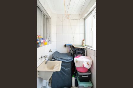 Apartamento à venda com 68m², 2 quartos e 1 vagaÁrea de serviço