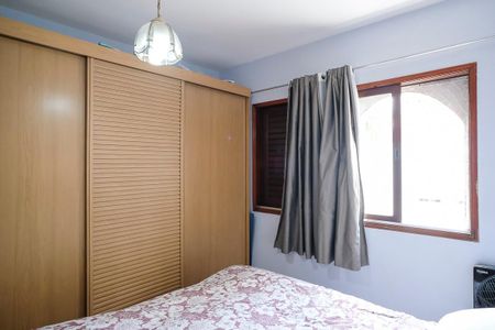 Apartamento à venda com 68m², 2 quartos e 1 vagaQuarto 2