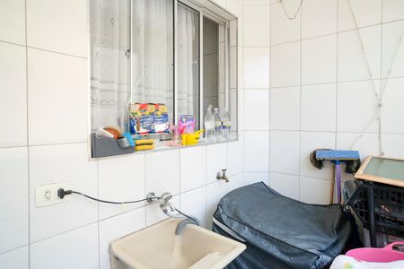 Apartamento à venda com 68m², 2 quartos e 1 vagaÁrea de serviço