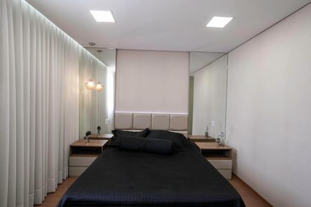 Apartamento à venda com 158m², 4 quartos e 3 vagas Apartamento à venda com 158m², 4 quartos e 3 vagasSuíte 2