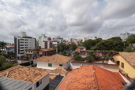 Apartamento à venda com 158m², 4 quartos e 3 vagas Apartamento à venda com 158m², 4 quartos e 3 vagasVista da suíte 1