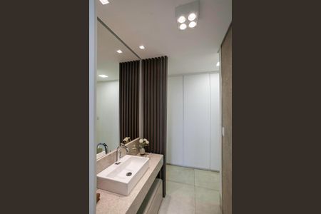 Apartamento à venda com 158m², 4 quartos e 3 vagas Apartamento à venda com 158m², 4 quartos e 3 vagasBanheiro social