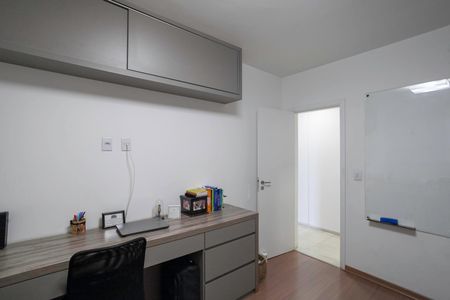 Apartamento à venda com 158m², 4 quartos e 3 vagas Apartamento à venda com 158m², 4 quartos e 3 vagasQuarto 2