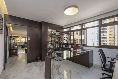 Apartamento à venda com 280m², 4 quartos e 3 vagas