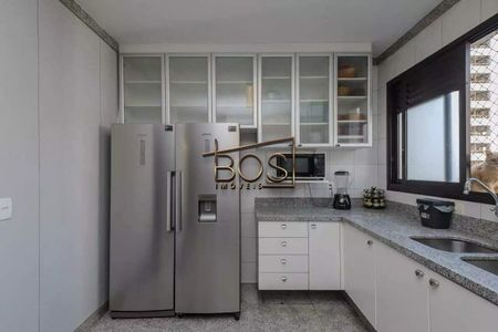 Apartamento à venda com 280m², 4 quartos e 3 vagas