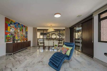 Apartamento à venda com 280m², 4 quartos e 3 vagas