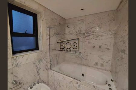 Apartamento à venda com 240m², 4 quartos e 3 vagas