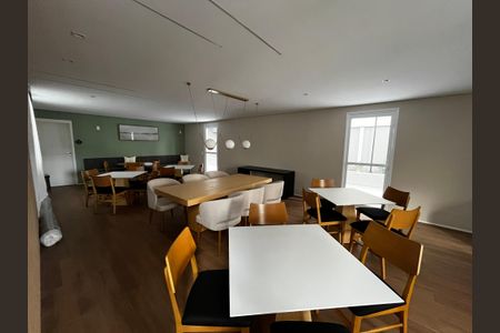 Apartamento para alugar com 60m², 3 quartos e 1 vagaÁrea comum - Salão de festas