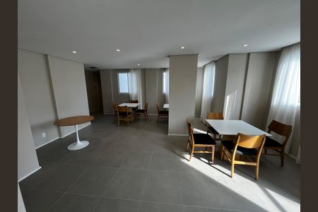 Apartamento para alugar com 60m², 3 quartos e 1 vagaÁrea comum - Salão de festas 2