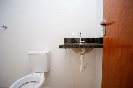 Apartamento à venda com 45m², 2 quartos e sem vagaBanheiro