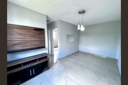 Sala de apartamento para alugar com 2 quartos, 50m² em Inocoop, Guarulhos