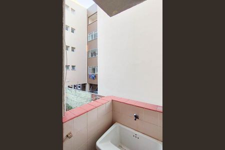 Apartamento para alugar com 60m², 2 quartos e sem vagaÁrea comum