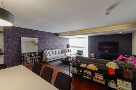 Sala de apartamento à venda com 2 quartos, 95m² em Vila Nova Conceição, São Paulo