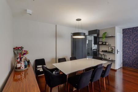 Sala de apartamento à venda com 2 quartos, 95m² em Vila Nova Conceição, São Paulo