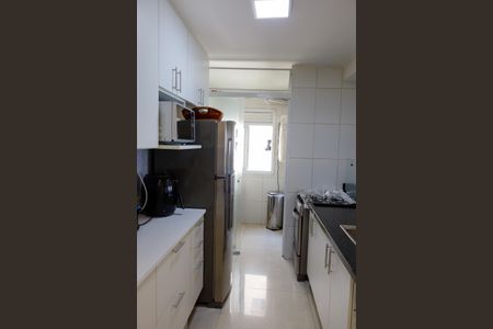 Apartamento à venda com 84m², 2 quartos e 2 vagas Apartamento à venda com 84m², 2 quartos e 2 vagasCozinha