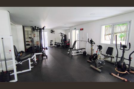 Apartamento à venda com 84m², 2 quartos e 2 vagas Apartamento à venda com 84m², 2 quartos e 2 vagasÁrea comum - Academia