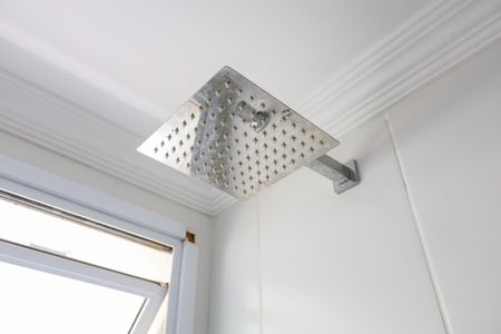 Apartamento à venda com 84m², 2 quartos e 2 vagas Apartamento à venda com 84m², 2 quartos e 2 vagasBanheiro da Suíte 1