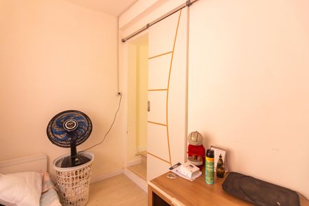 Quarto 2 de casa para alugar com 2 quartos, 50m² em Santa Maria, Osasco