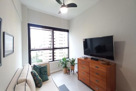 Sala de apartamento para alugar com 2 quartos, 70m² em Cambuí, Campinas