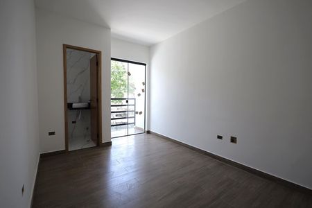 Casa à venda com 70m², 2 quartos e 2 vagasQuarto Suíte 2