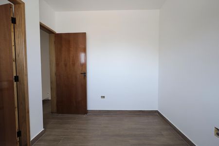 Casa à venda com 70m², 2 quartos e 2 vagasQuarto Suíte 1