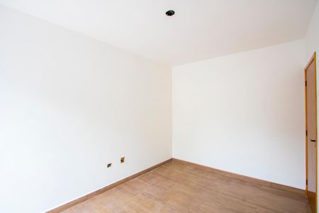 Apartamento à venda com 70m², 2 quartos e 2 vagas Apartamento à venda com 70m², 2 quartos e 2 vagasQuarto 1 - Suíte