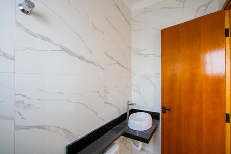 Apartamento à venda com 70m², 2 quartos e 2 vagas Apartamento à venda com 70m², 2 quartos e 2 vagasBanheiro do quarto 2