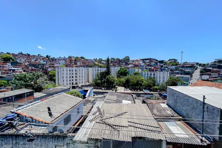 Vista do Quarto 1 de casa para alugar com 2 quartos, 72m² em Jardim Botucatu, São Paulo