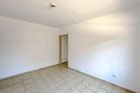 Sala de casa para alugar com 2 quartos, 72m² em Jardim Botucatu, São Paulo