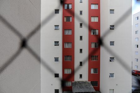 Vista - Sala de apartamento para alugar com 2 quartos, 54m² em Vila Mogilar, Mogi das Cruzes